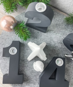 Moderner Adventskranz Zahlen aus Keramik – Bild 17